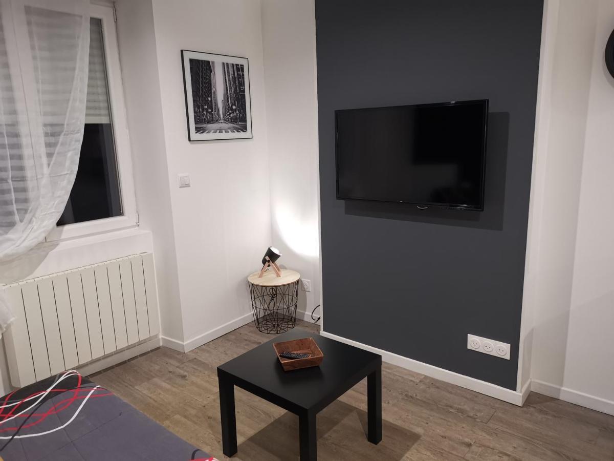 Studio Cosy Au Pied Du Metro Flachet Вийёрбан Экстерьер фото